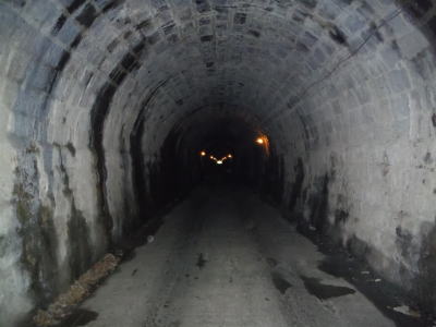 天城トンネル内部